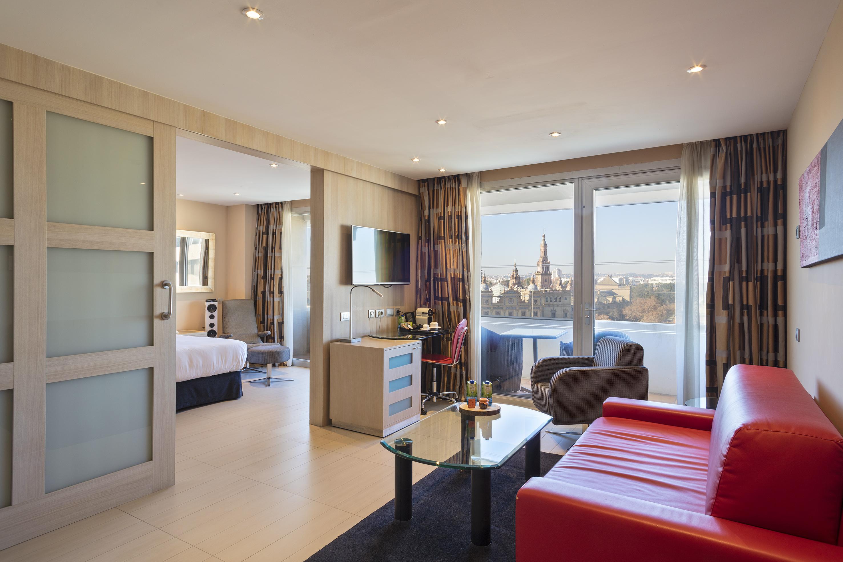 The Level At Melia Sevilla Luaran gambar