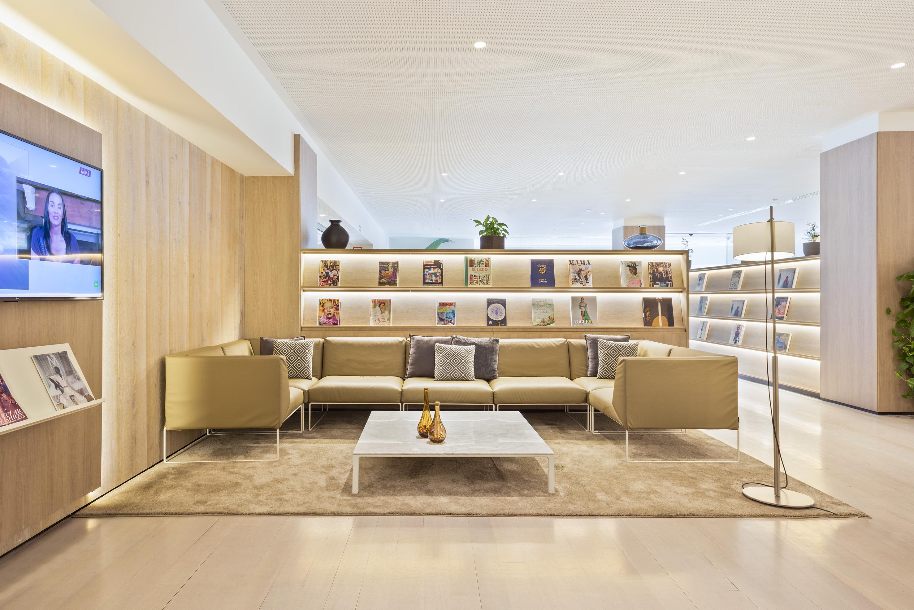 The Level At Melia Sevilla Luaran gambar