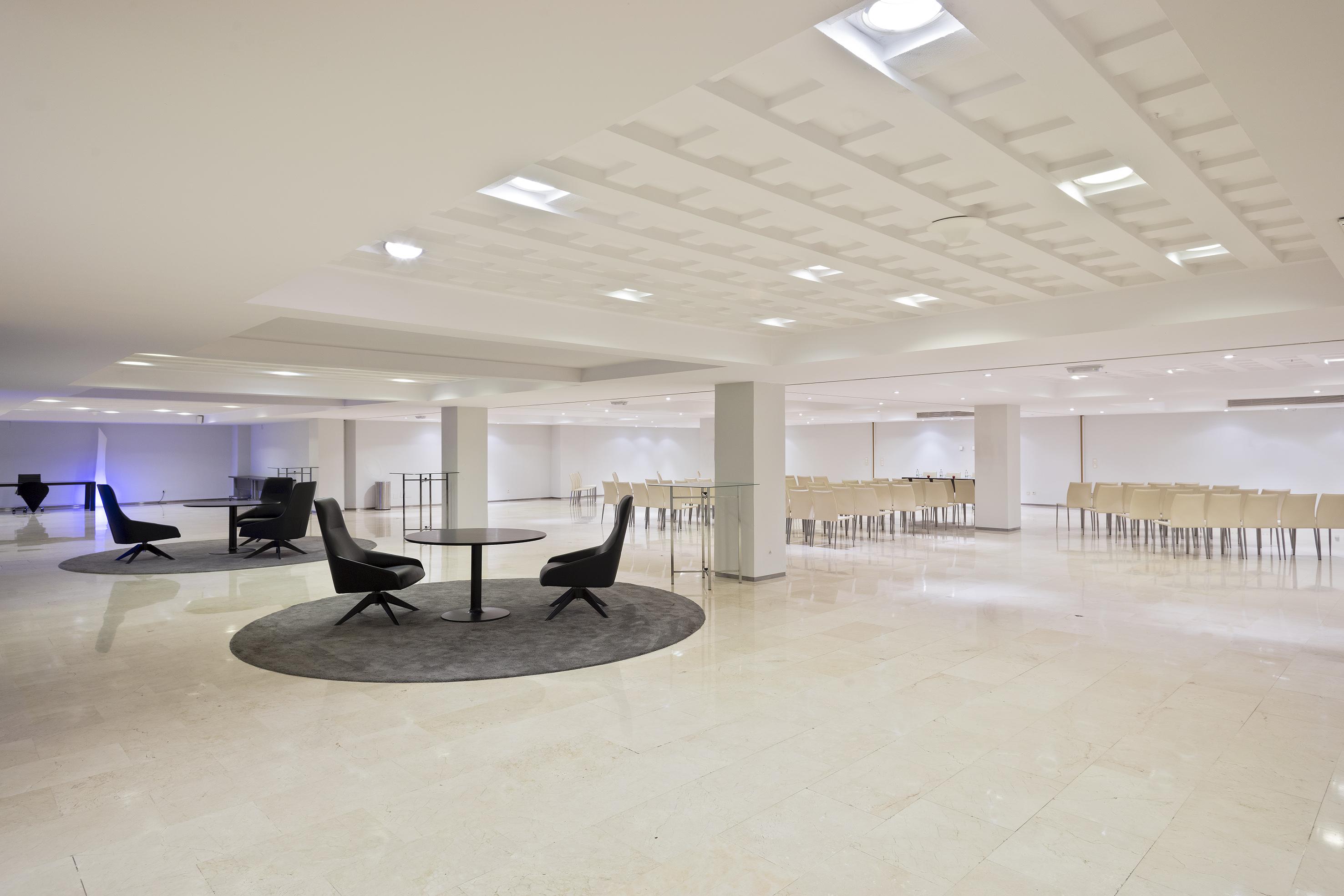 The Level At Melia Sevilla Luaran gambar